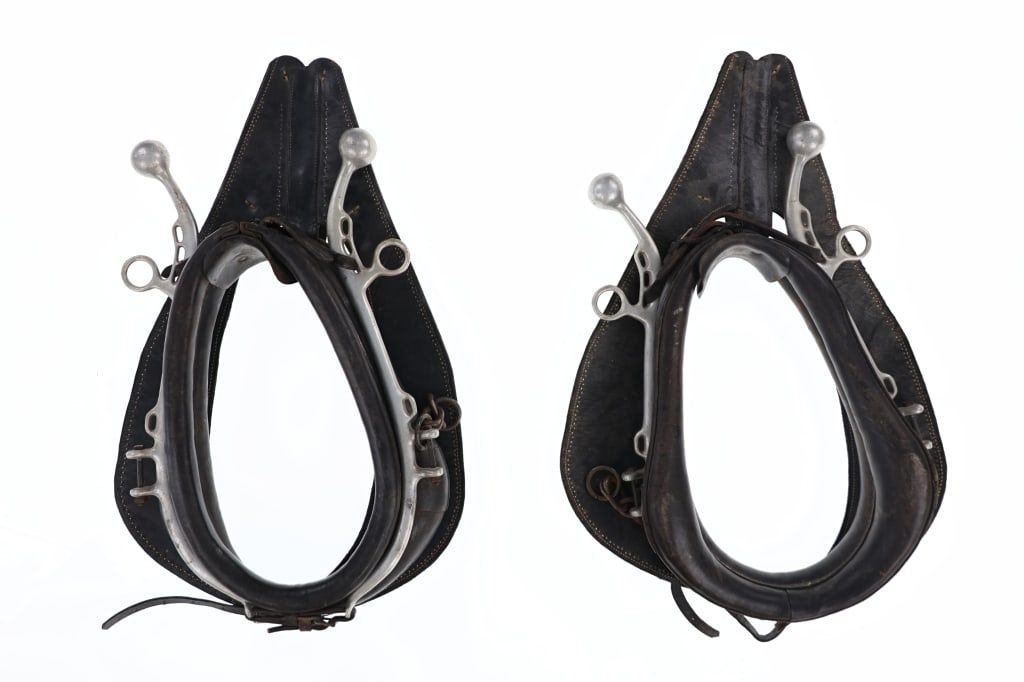 Horse / Mule Black Leather Yoke Collar & Hame (1 of 13)