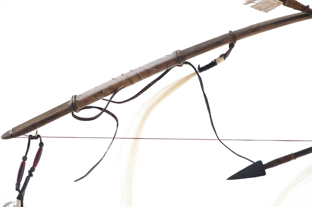 Apache Carl Pierce Bow and Arrows Wall Hanging - 2