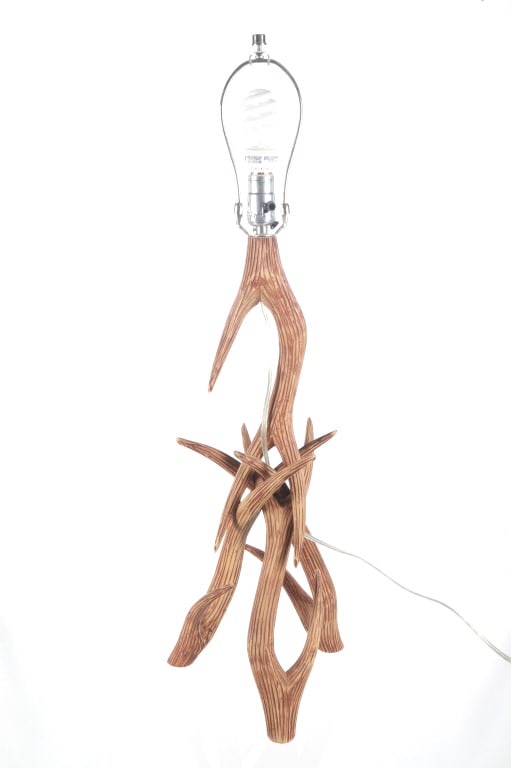 Faux Antler End Table Lamp Late 20th Century: For your consideration is this faux antler, end table lamp from the late 20th century. This faux antler, end table lamp shows various faux antlers pieced together in a cone like structure where the