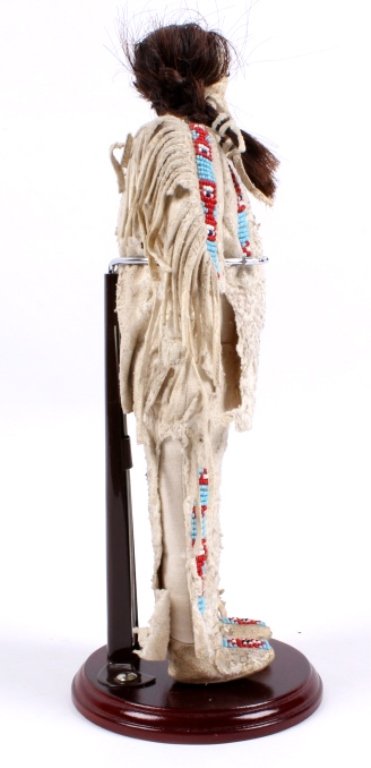 Sioux Doll 19th century - 8