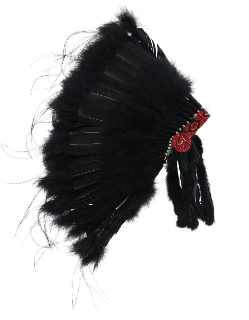 Black Legend Warbonnet Headdress Navajo & Laguna: For your consideration an Original Navajo Din? Linda Lee and Laguna Pueblo Lillian Romero "Black Legend" War Bonnet, circa late 20th century. Entirely hand-made, the headdress features a wonderfully a
