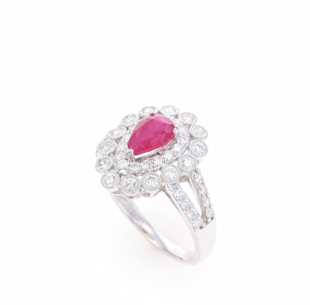 Platinum 1.33ct Ruby and 0.82ct Diamond Ring - 7