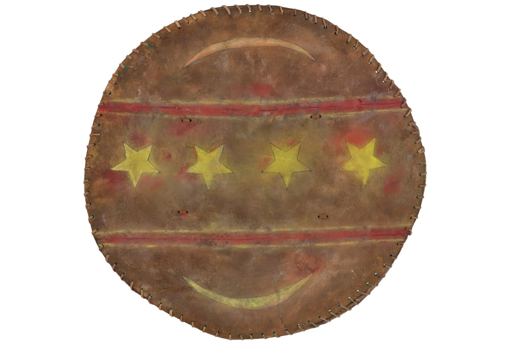 19th-C. Lakota Sioux Pictorial Painted War Shield: The lot features a 19th-century pictorial polychrome painted war shield from the Lakota Sioux of South Dakota; said to have been collected from Pine Ridge Indian Reservation Oglala Sioux family in the