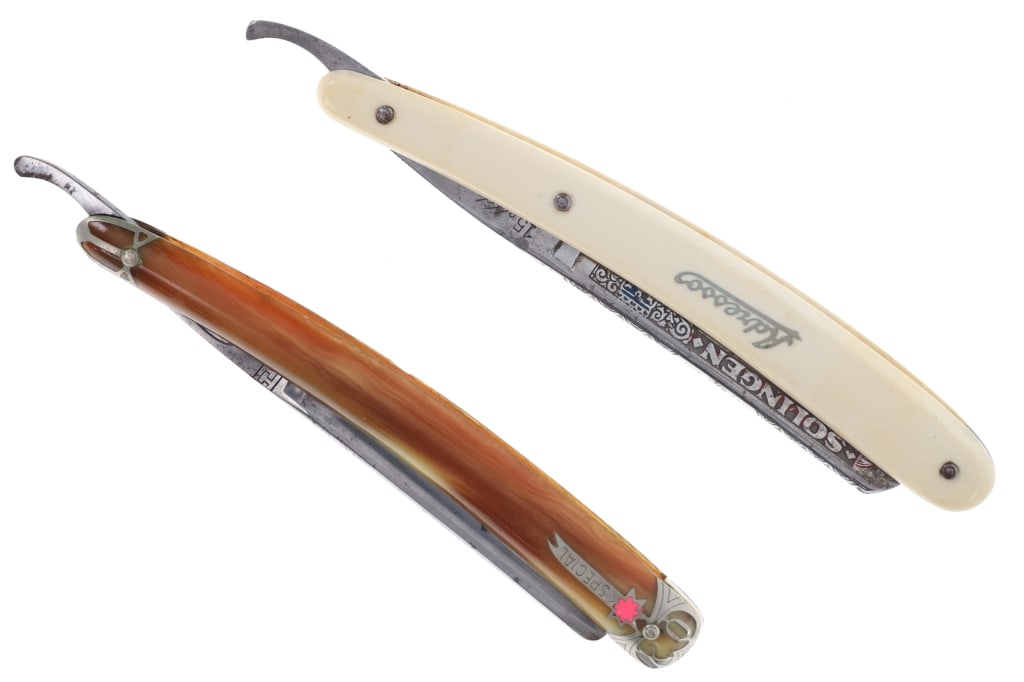 Paul Drees & T. Noonan & Sons Straight Razors: Featured in this lot are two 1950s straight razors from two different companies, Paul Drees (Solingen, Germany) and T. Noonan & Sons Company (Boston, Massachusetts). The first in this lot, from Paul D