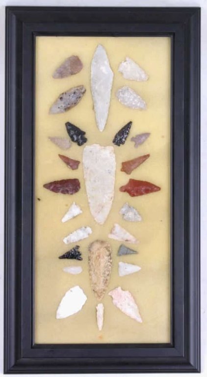 Western Native American Arrowhead Collection: This collection includes 25 arrowheads from Montana, Arizona, Idaho, Utah, and Colorado. These are all dug by a private collectors father (who is now deceased) years ago and are true antiques. The fra