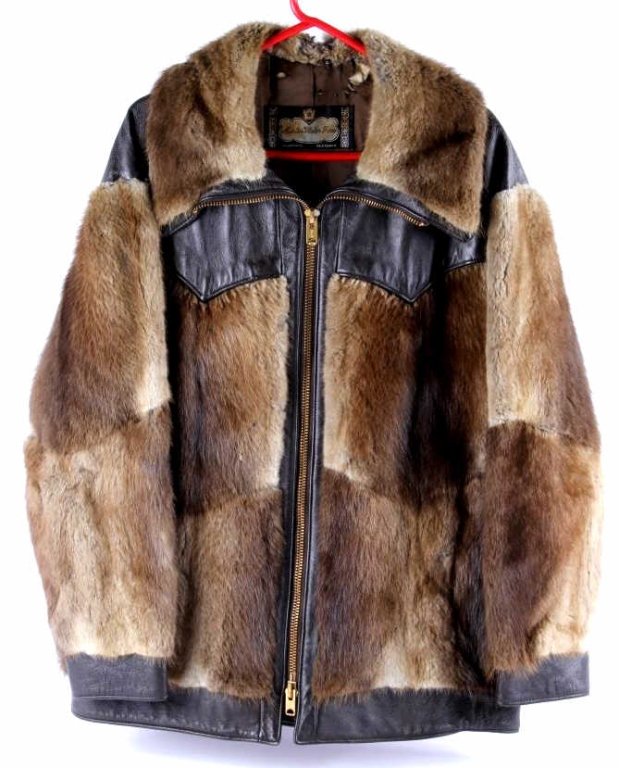 Vintage Beaver Martin Victor Fur Leather Jacket Th: This vintage piece is a Martin Victor Fur leather jacket. The jacket is made with leather and beaver furs. This jacket is in wearing condition and is ready for most winter excursions. This jacket is a
