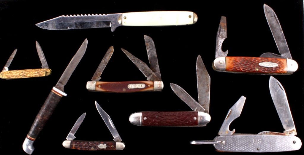 Pocket Knife Collection This lot includes a collec: This lot includes a collection of 8 pocket knives. This collection includes Kabar, Camillus, Old Timer, Scrade, and Colonial. Each knife is in good condition. They measure from 2.5" to 7.25" in length