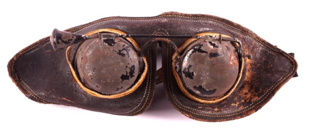 Antique Masonic Ceremonial Hoodwink: This is an antique Masonic ceremonial hoodwink (eye shield). This shield was specially made for ceremonial initiation rituals for a new member. When an initiation takes place, the new member is symbol