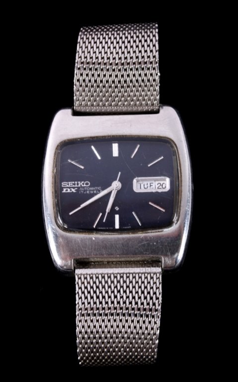 seiko tv dial watch