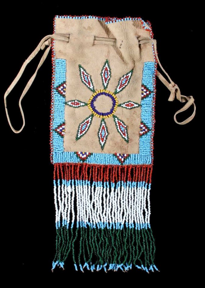 Cheyenne Beaded Tobacco Flat Bag Early 1900 (1 of 9)