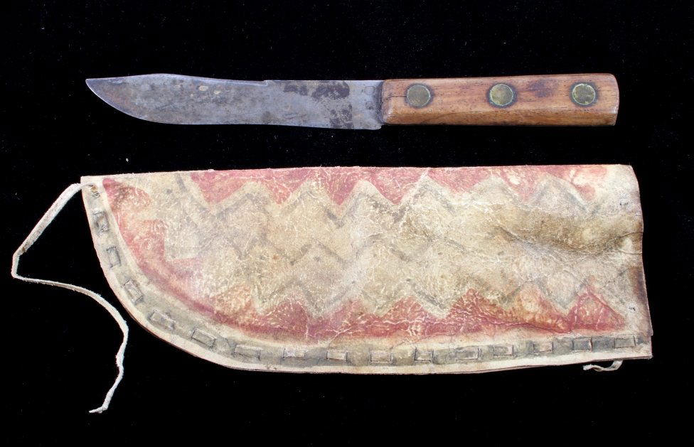 Apache Parfleche Polychrome Sheath & Knife 19th C. (1 of 10)