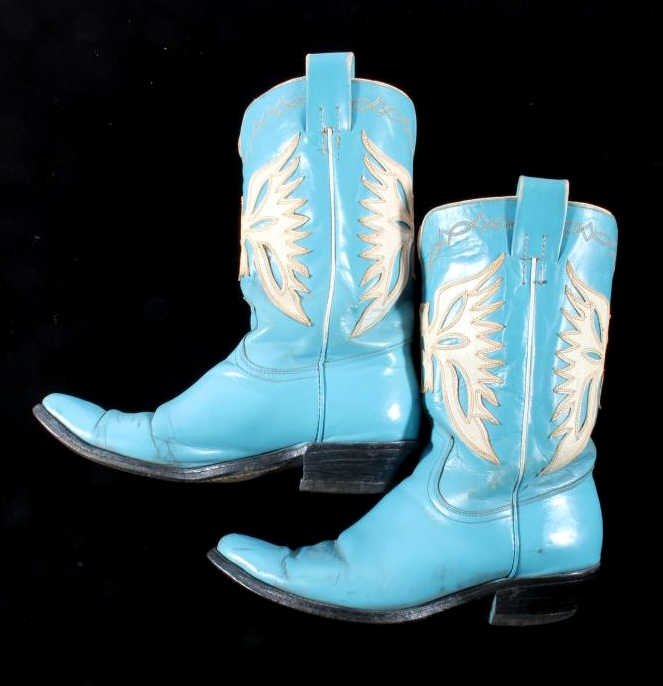 Antique Fyre Turquoise Thunderbird Cowboy Boots: This is a set of FRYE woman's cowboy boots in a rare turquoise and white Thunderbird pattern from circa 1940-1950's. The Montana cowboy boots are in overall good condition for their age and each is st