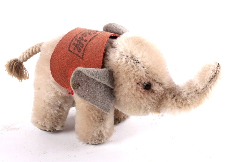 1960's Baby Steiff Elephant. (1 of 5)