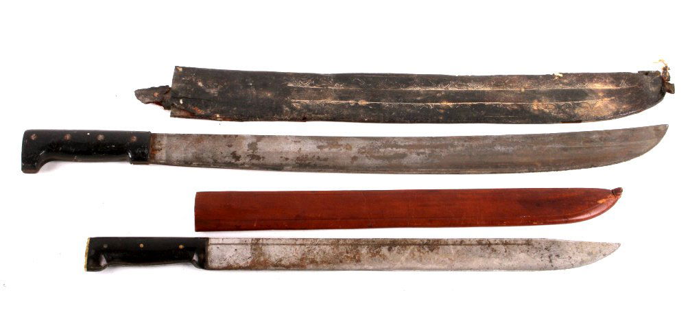 Antique Horn Handle And Collins Legitimus Machetes: This lot features two unique machetes. One a WWII era Collins Legitimus military issue machete. These machetes where where used by various units throughout the armed forces during the second world war