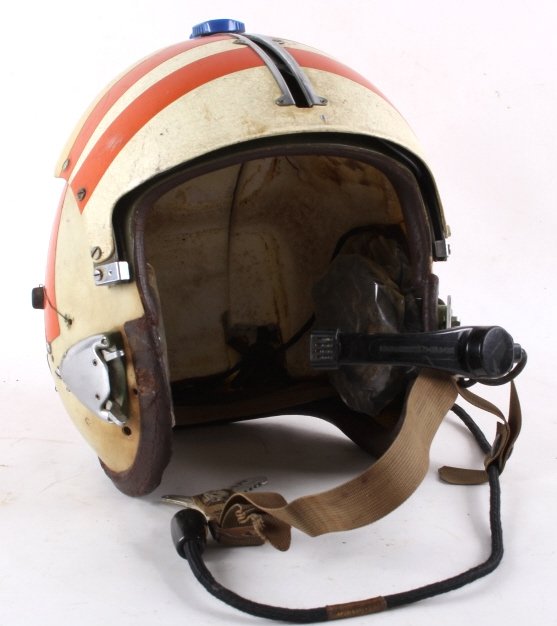 Early U.S. Military APH-5 Aviation Helmet: This lot contains a early example of a U.S. Military Aviation MSA APH-5 Helmet - Large Size with a M-33 A/AIC Microphone. This is believed to be a very early example of this style of helmet, one of th