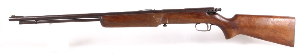 Wards Western Field Model 41 .22 Rifle c.1950's: This lot contains a Wards Western Field Model 41 .22 tube magazine rifle. This rifle is in good condition for its age, it shows some use and wear, everything seems to be in working order. It measure 4