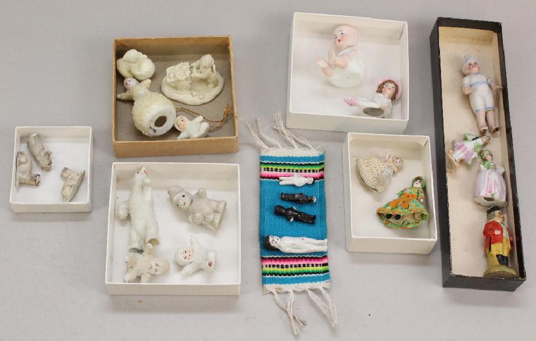 LOT OF ANTIQUE/VINTAGE MINI ITEMS. (1 of 3)