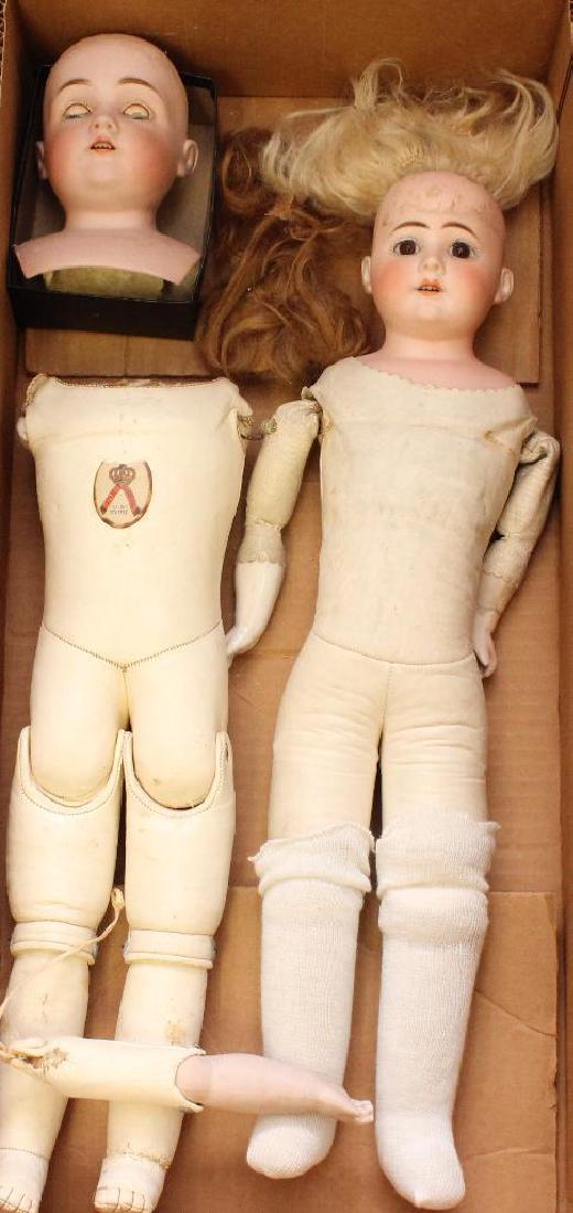 BODY PARTS: PAIR OF ANTIQUE BISQUE SHOULDER HEAD DOLLS (1 of 3)