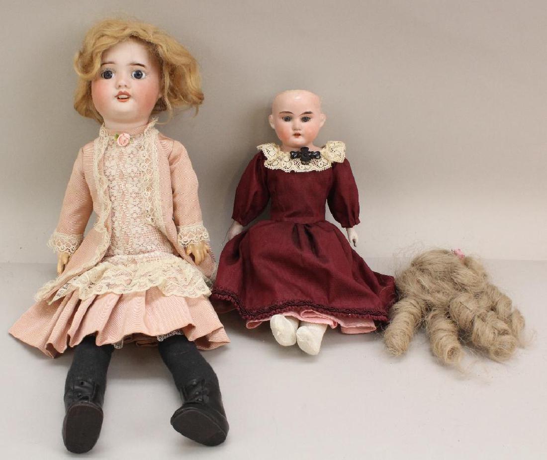 BODY PARTS: PAIR OF ANTIQUE BISQUE HEAD DOLLS: SFBJ 60 (1 of 3)
