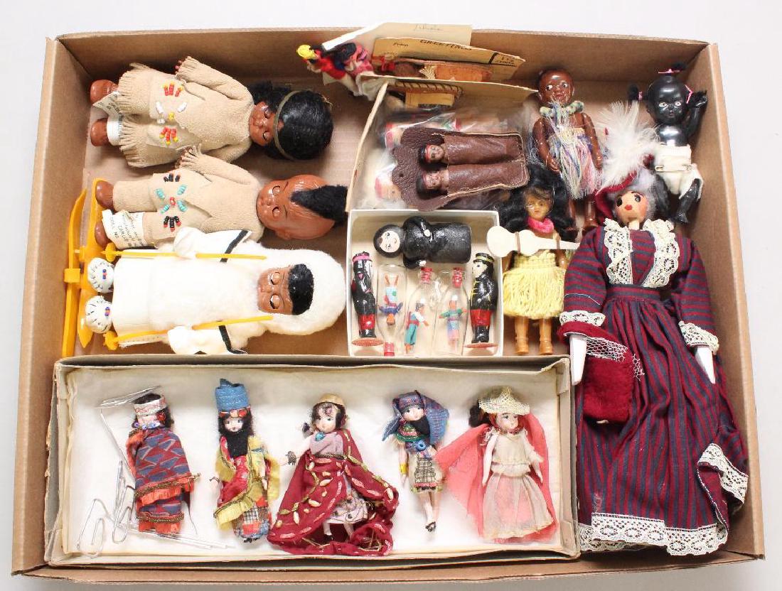 LOT OF VINTAGE "TOURIST" DOLLS. (1 of 4)
