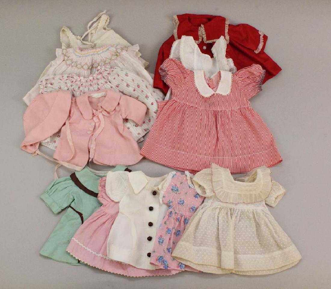 LOT OF HANDMADE CLOTHING FOR 15"-18" COMPOSITION DOLLS. (1 of 4)