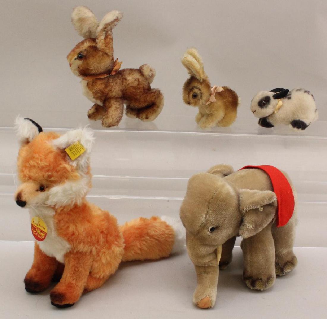LOT OF (5) STEIFF ANIMALS: MOHAIR & PLUSH. (1 of 3)