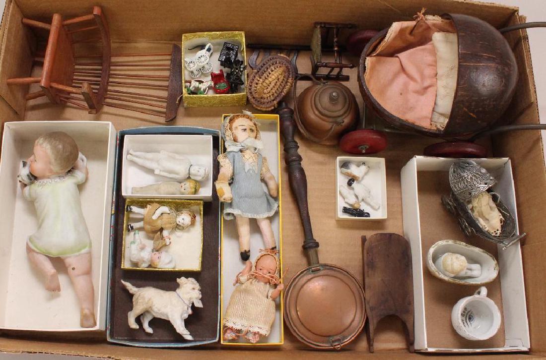 LOT OF ANTIQUE & VINTAGE MINIS: DOLLS, FURNITURE, (1 of 5)