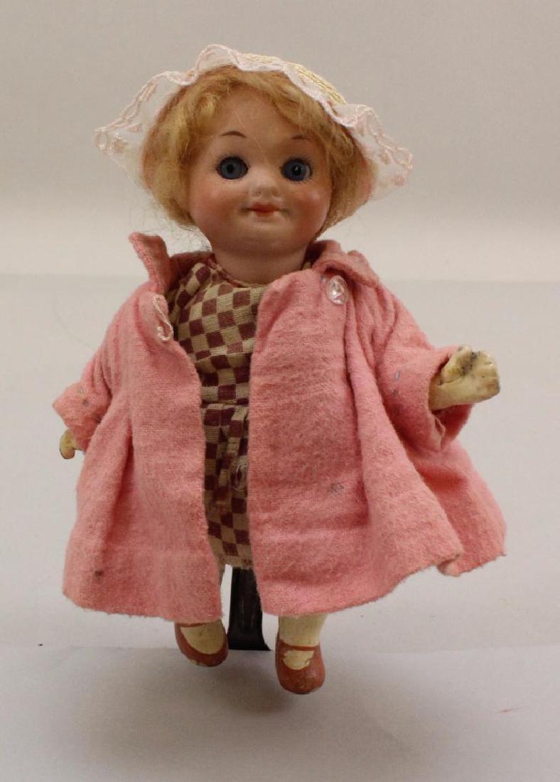 7" GERMANY 323 A.11/0.M. ANTIQUE BISQUE HEAD GOOGLY EYE (1 of 3)