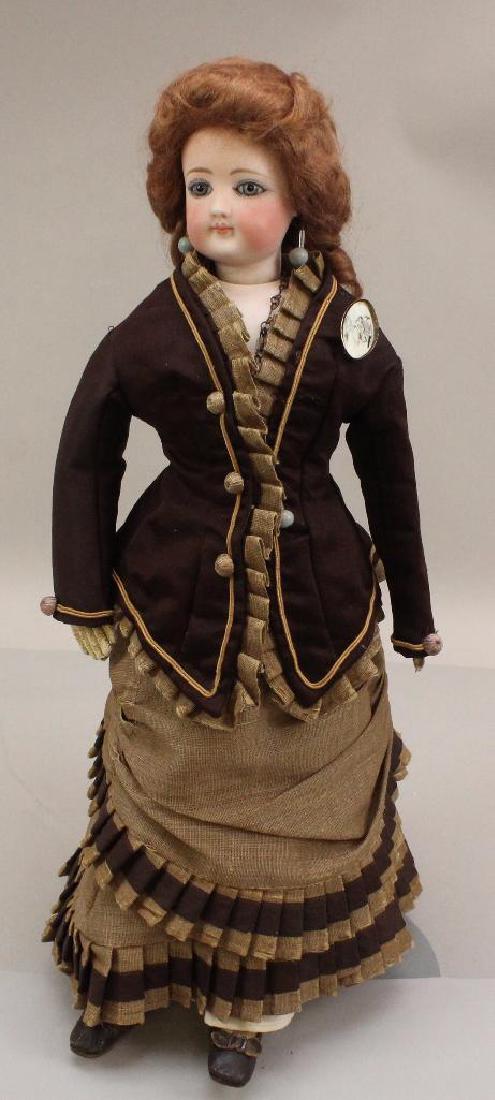 16"  "5" CLOSED MOUTH FRENCH ANTIQUE BISQUE HEAD (1 of 6)