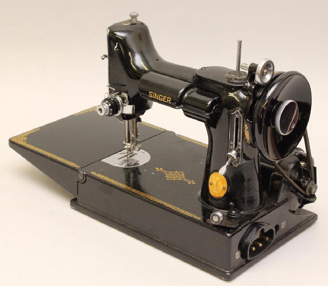 Singer Featherweight Sewing Machine