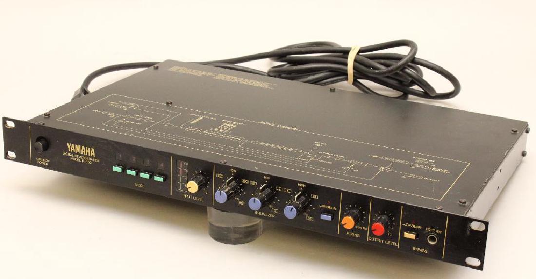 Yamaha Digital Reverb Rack Mount Model R-1000 (1 of 5)