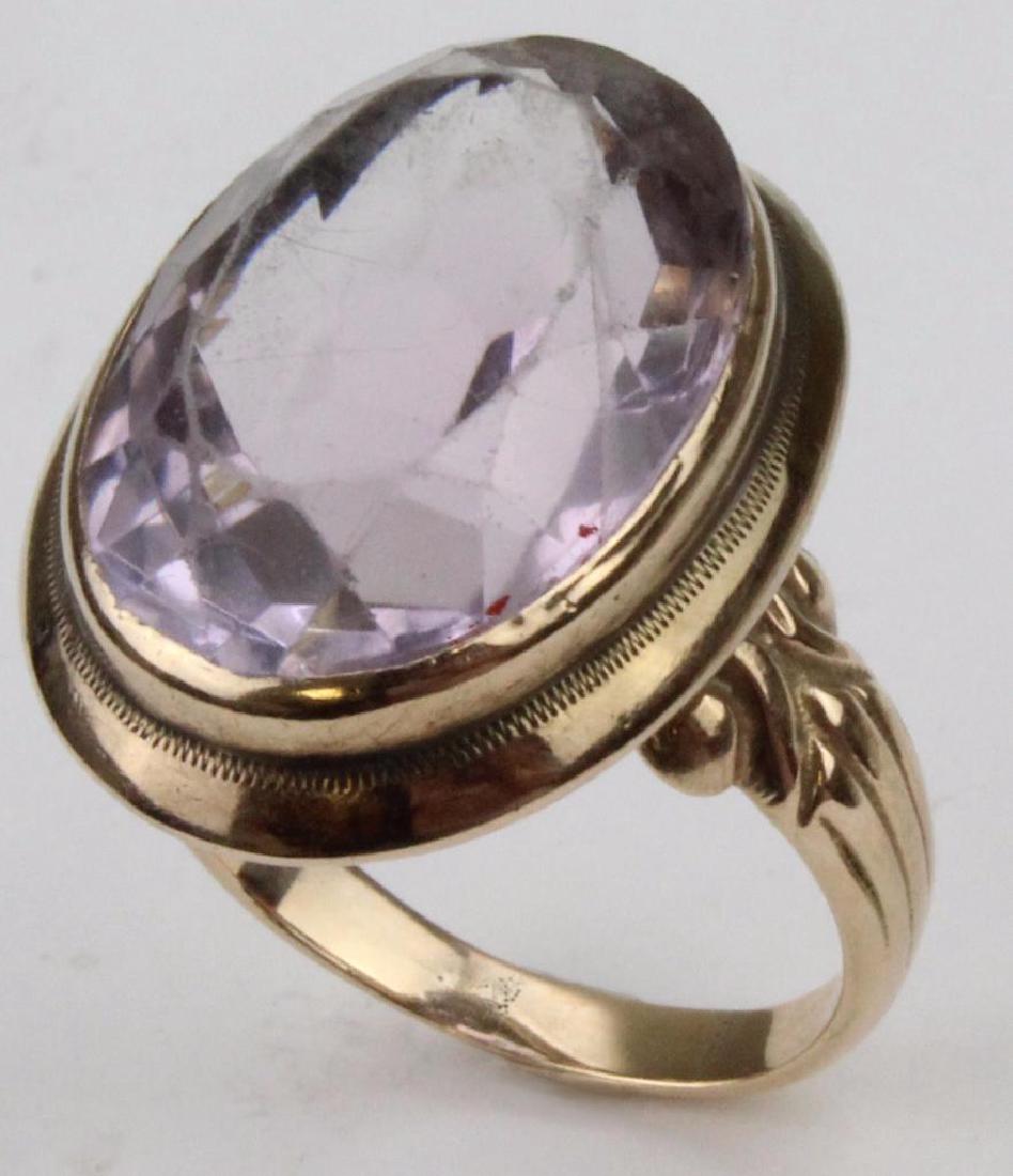 14K Yellow Gold Ring. Amethyst (1 of 5)