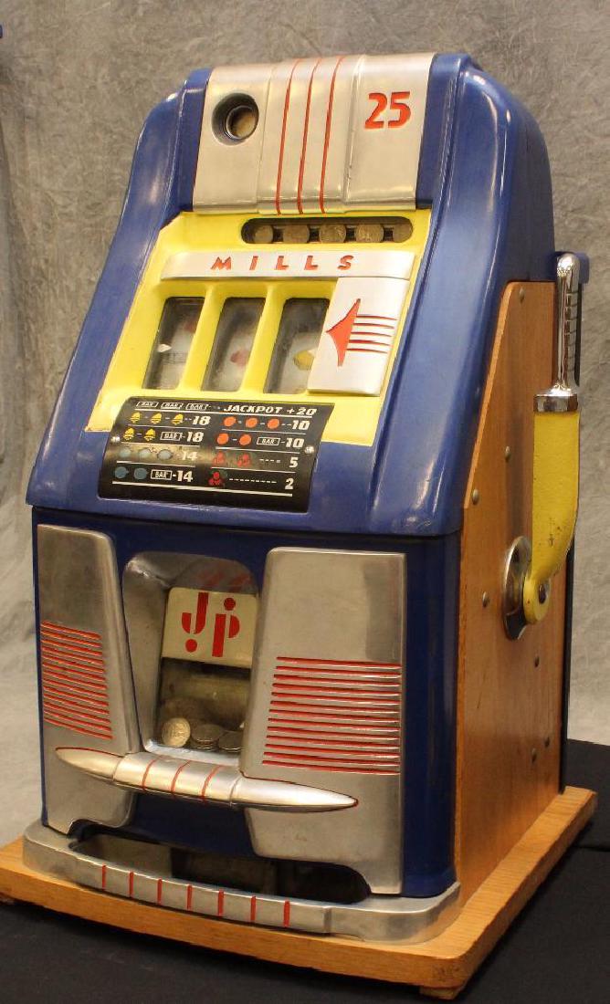 25 Cent Mills Slot Machine (1 of 8)