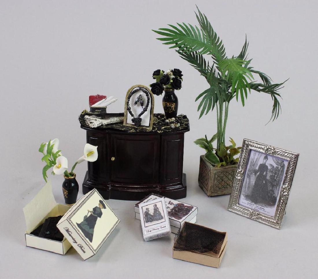 Credenza Bespaq with misc. mourning items and necklace (1 of 6)