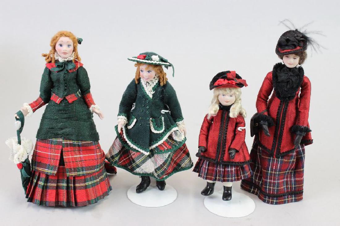 Christmas lady; Young Christmas girl: Older sister, younger sister - Pillar Calle Spain; Mother, daughter - Caroline Nix UK