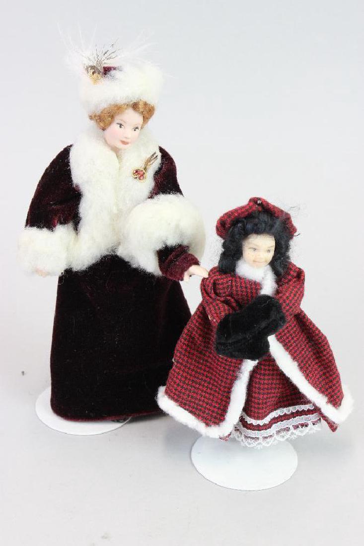 Winter Lady; Winter Fair girl (1 of 4)