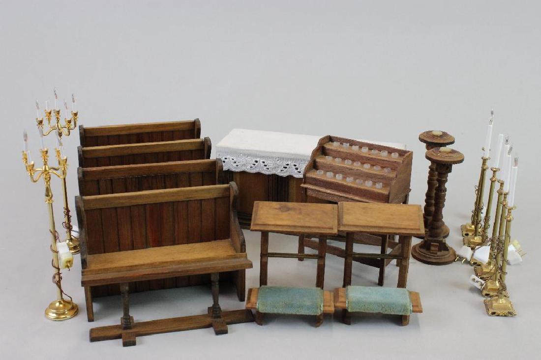 Pews, Kneeling rails, Votive candle stands and Brass (1 of 4)