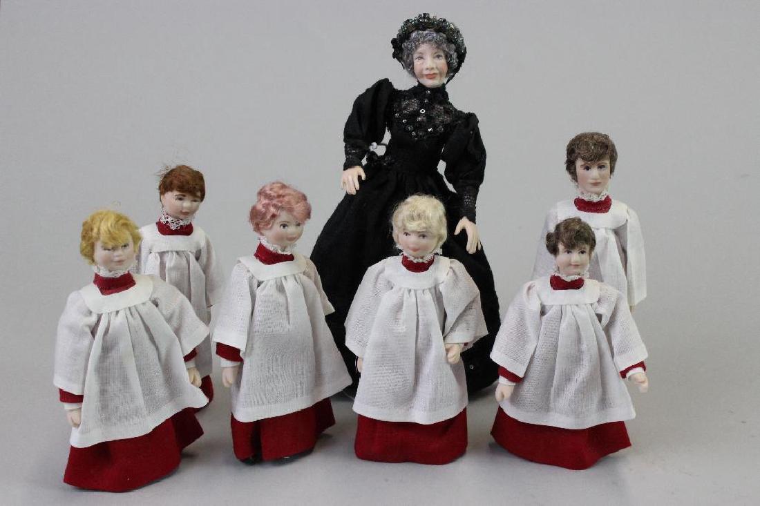 Choir boy Dolls and  Organist Doll (1 of 6)