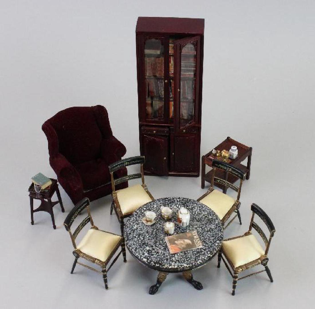Dr. Watson's flat - Dining table, porecelain Beatrice, (1 of 5)