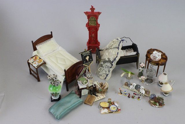 Smallsea Bedroom and House Items (1 of 6)