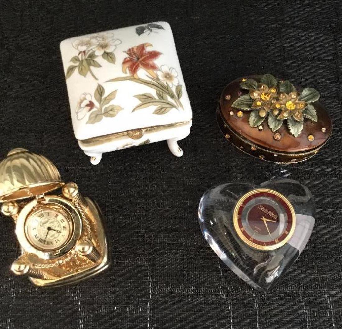 Two small table clocks, (1 of 7)