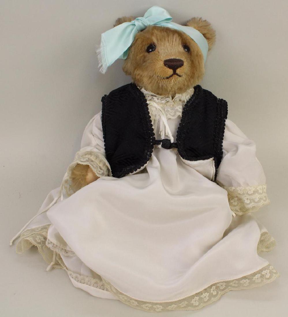 13 1/2" TAGGED CAMEL MOHAIR 1996 STEIFF "SCHNUFFY" (1 of 1)