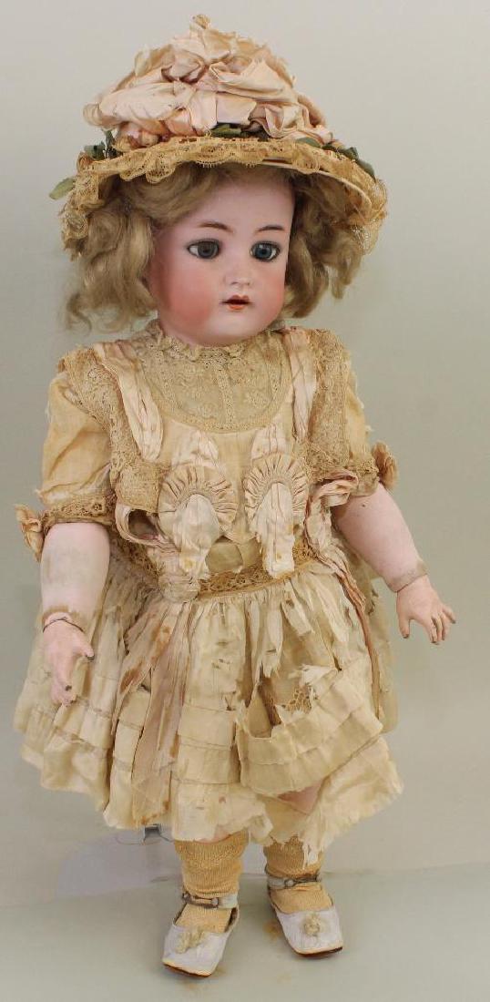 22" SIMON & HALBIG K * R 62 ANTIQUE BISQUE HEAD DOLL. (1 of 8)