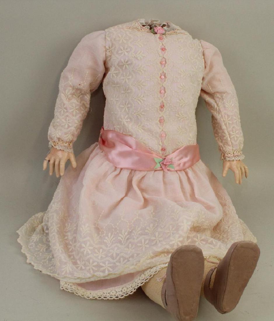 BODY PARTS & SUPPLIES: 26" ANTIQUE GERMAN PAPIER MACHE (1 of 2)