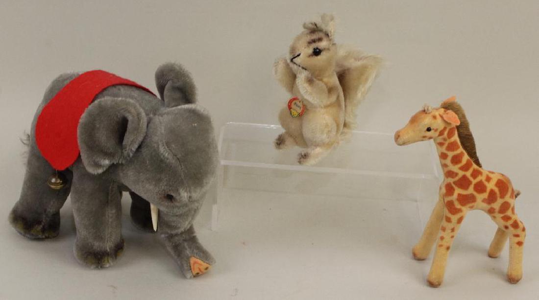 LOT OF (3) VINTAGE STEIFF ANIMALS. (1 of 1)