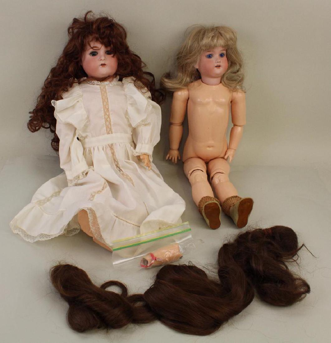 BODY PARTS AND SUPPLIES: PAIR OF ANTIQUE BISQUE HEAD (1 of 5)