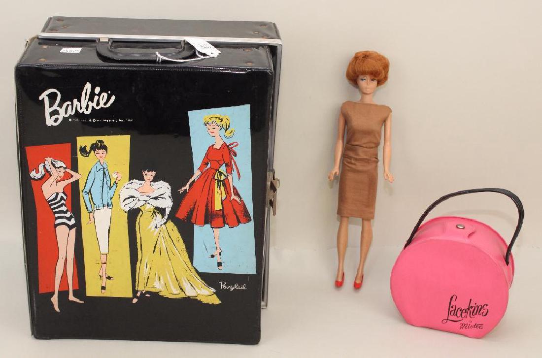 LOT OF BARBIE FAMIY: BUBBLE CUT BARBIE, TAGGED CLOTHING (1 of 3)