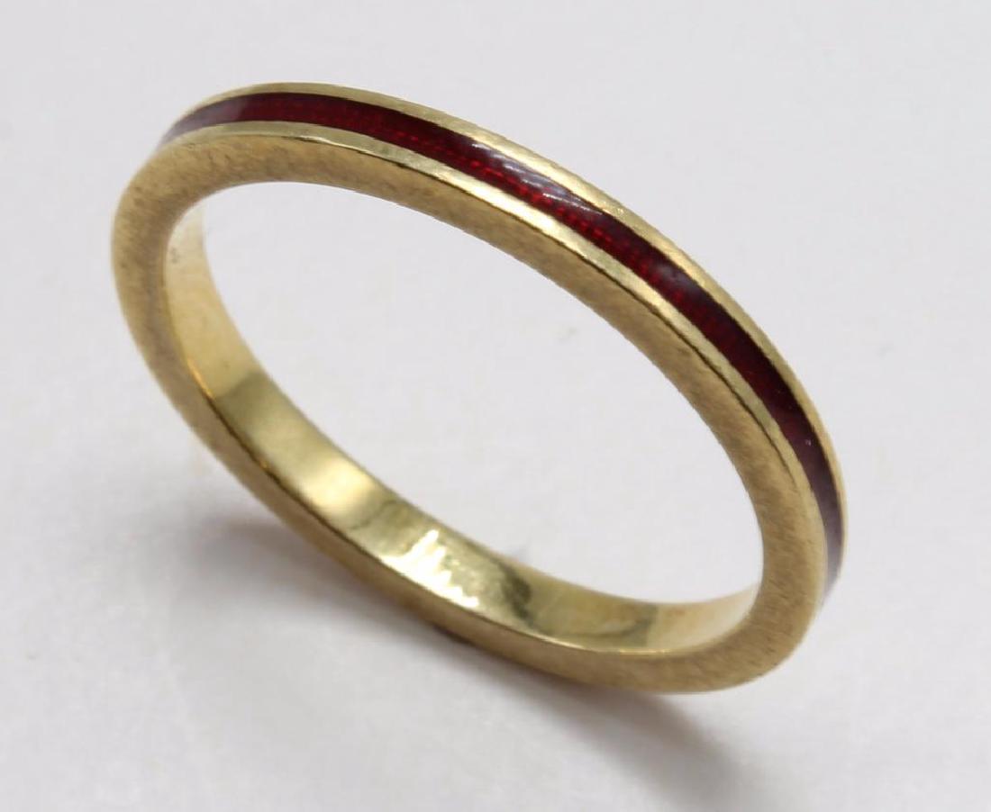RING. HIDALGO. RED ENAMEL. 18K YELLOW GOLD STACKABLE (1 of 3)