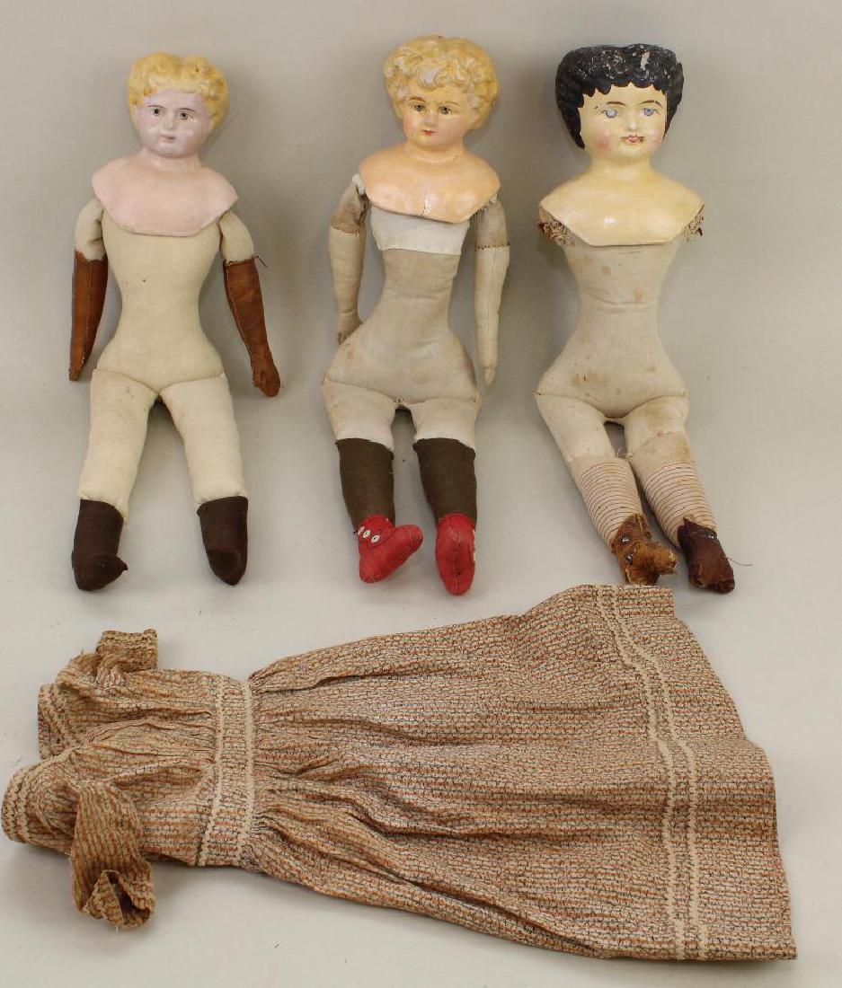 BODY PARTS - LOT OF (3) ANTIQUE PAPIER MACHE SHOULDER (1 of 5)