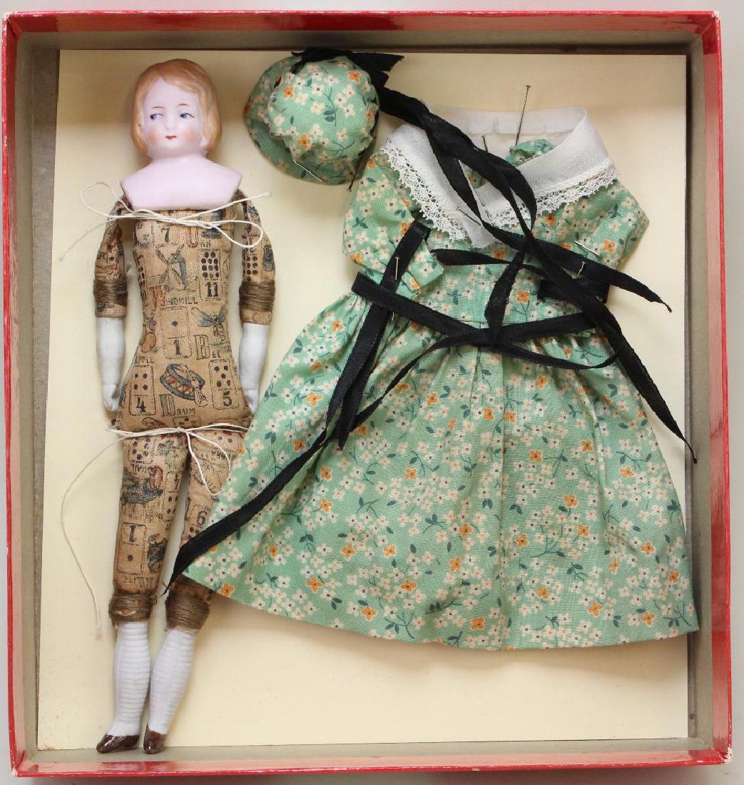 9" ANTIQUE GERMAN PINK BISQUE SHOULDER HEAD DOLL WITH (1 of 3)